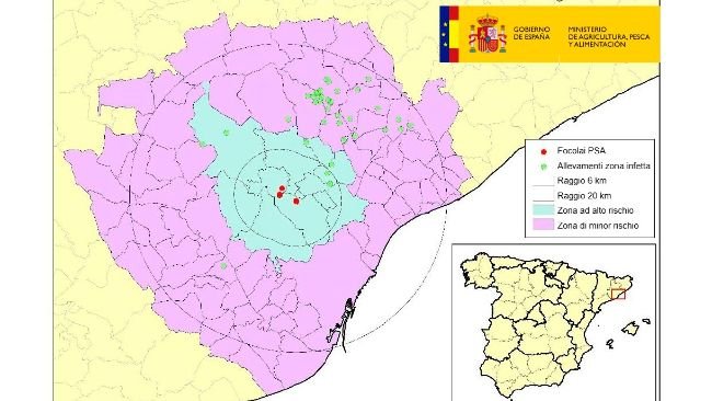 Ubicazione delle aziende soggette a restrizioni all'interno dell'area infetta, con comuni in zone ad alto e basso rischio. (Fonte: MAPA)